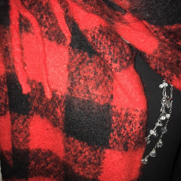 Soft New Scarf - Picture 4 of 8